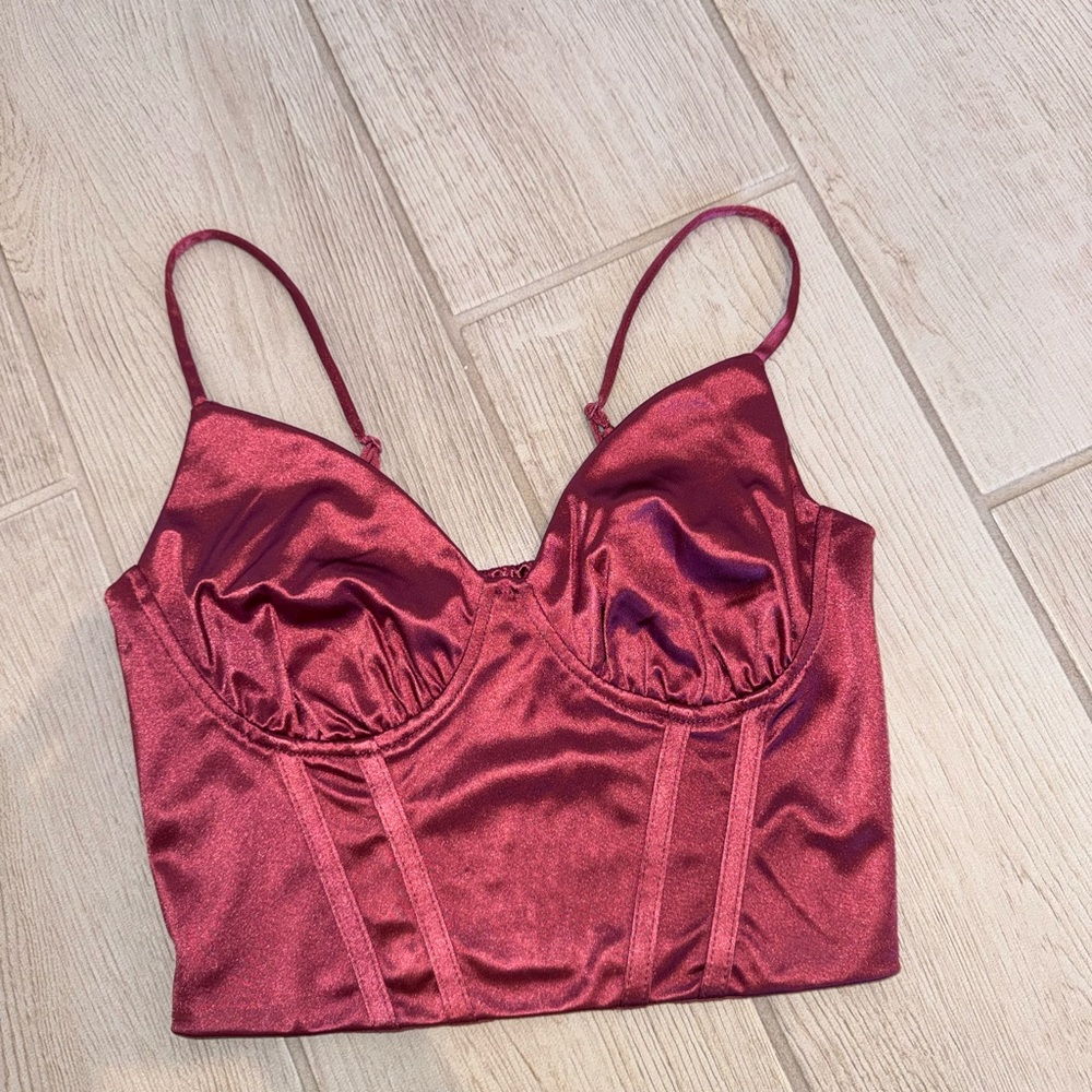 Red crop top